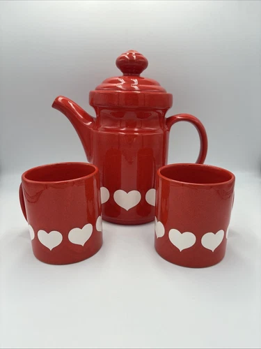 Waechtersbach West Germany Coffee Pot & Lid Red White Hearts  W/ 2 Matching Mugs