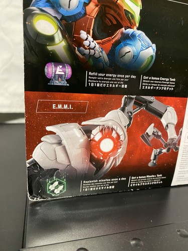 Nintendo amiibo Metroid Dread - Samus and E.M.M.I. Figures (2 Pack Set) - Picture 9 of 10