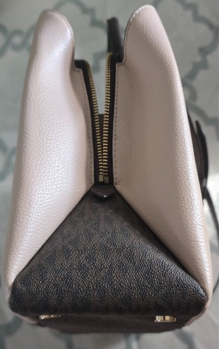 Borsa a tracolla Michael Kors Austin rosa/marrone monogramma - include sacchetto antipolvere! - Foto 11 di 17