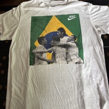 2010s Nike Brazil Soccer/Fan Graphic Tee Neymar Futbol Rare Excellent Condition