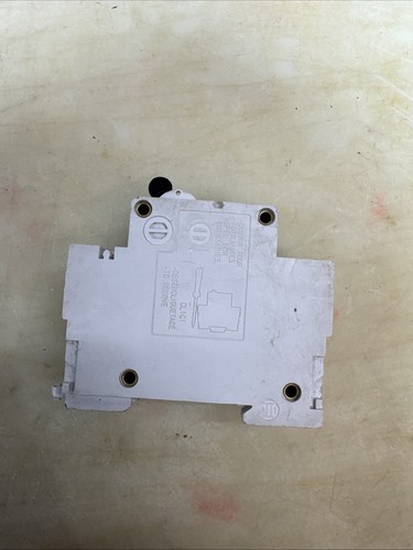 C300 G29.1 Permobil M300 M400 C500 C350 C400 Schalter Schutzschalter Sicherung MGB100H/1-B63 - Bild 4 von 12
