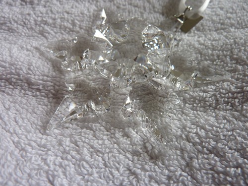 Swarovski Jahresstern Schneeflocke Christmas Ornament Dekoration 2020 Neu in OVP 5511041 - Bild 9 von 10