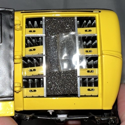 Danbury Mint Diecast Vehicle 1931 Coca Cola Delivery Truck Parts / Display Flaws - Picture 7 of 12