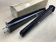 Globetech GT27B7 Spring Mud Flap Hanger Bracket Set, 30" Straight Arm, 2.5" Bolt