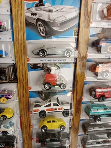 Hot Wheels Cars lotto di 44 nuove in scatole con telaio card - Foto 13 di 24