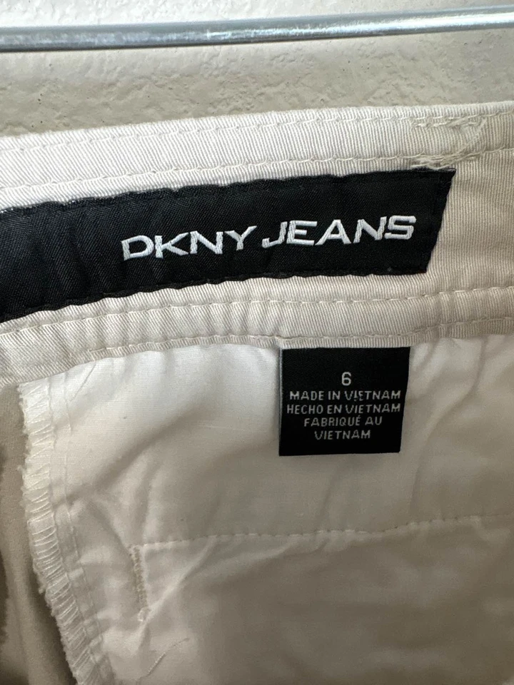 Pantalones chinos para mujer DKNY Jeans color caqui tostado talla 6 pierna recta mezcla de algodón  Foto 2 de 4
