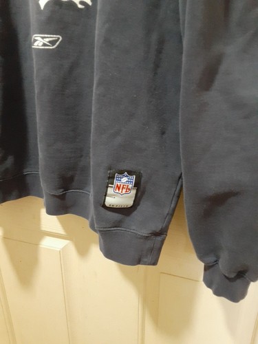 Reebok Denver Broncos Sweatshirt Official NFL Team Mens SzM Vtg Distressed - Picture 3 of 7