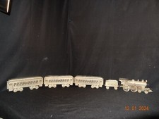 ANTIQUE NICKEL PLATED CAST IRON FLOOR TRAIN PASSENGER SET HUBLEY