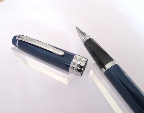 MAGNIFIKANTER CROSS Roller Kugelschreiber Modell Bailey Metall Blau A120 - Imagen 5 de 10