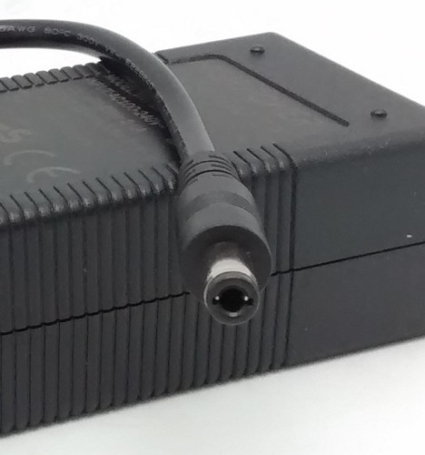 New HIGH POWER® 100-240V AC to 12V DC 5A Safe Power Adapter Supply - Picture 9 of 12