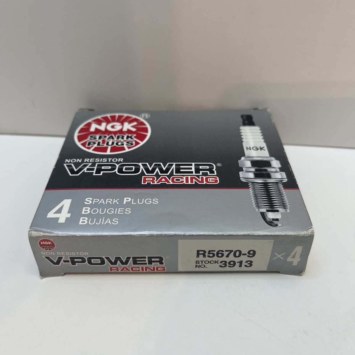 NGK V-Power Racing Spark Plug 3913 R5670-9 NGK V-Power Racing Spark Plug 3913 R5670-9
