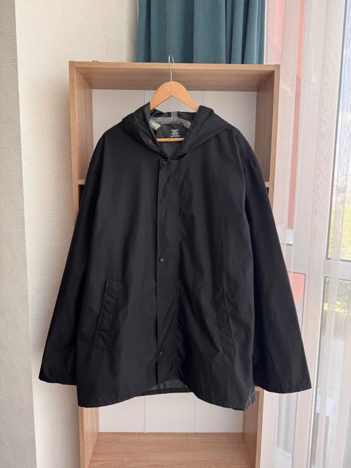 Chaqueta de nailon negra estampada QR Vetements armario Ete 2019 Foto 4 de 4