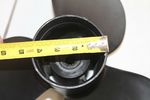 HÉLICE JOHNSON EVINRUDE DE ALUMINIO 14" X 11P, 763301, SE ADAPTA A OMC 13 SPLINE RH - Imagen 6 de 12