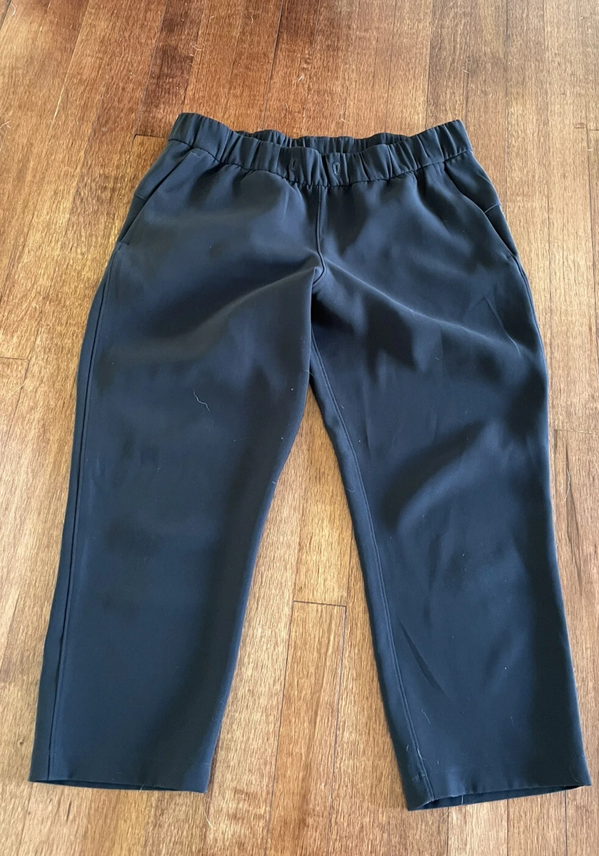 Lululemon womens size 10 on the fly pants crop Black 23’ inseam