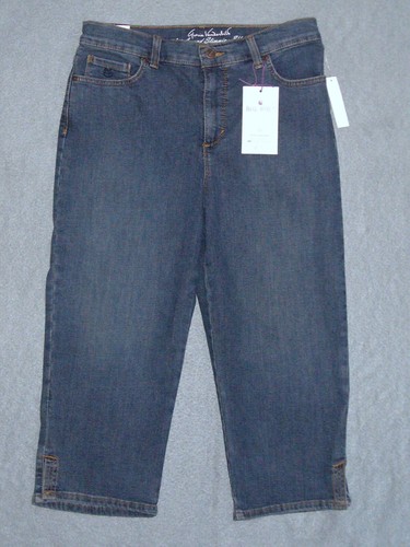 NWT Women's Gloria Vanderbilt Amanda Denim Capris - U Pick - New Added 3/23/25 - Picture 16 of 49