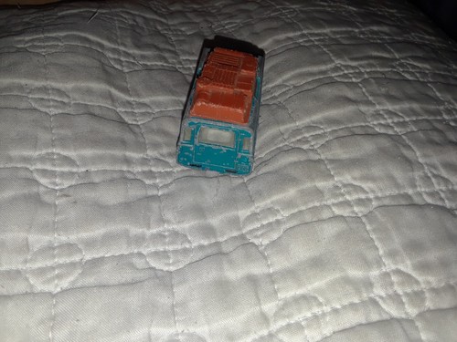 Vintage Lesney Matchbox Number 12 Land Rover Safari Blue - Picture 4 of 5