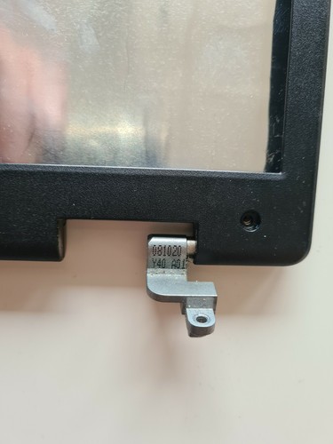 medion akoya e5214 laptop Screen bezel Rear Cover / Coque écran md97680 - Afbeelding 4 van 6