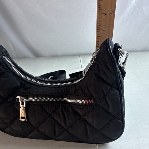 Bandolera INC International Concepts Nylon Chilsea en Negro - Imagen 13 de 16