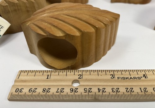 Pfaltzgraff Wooden Leaf Napkin Rings set Of 5 New - Picture 4 of 5