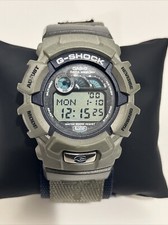 Casio G-Shock Digital Watch Gray Mens 200M WR Model 2276 Data Memory New Battery