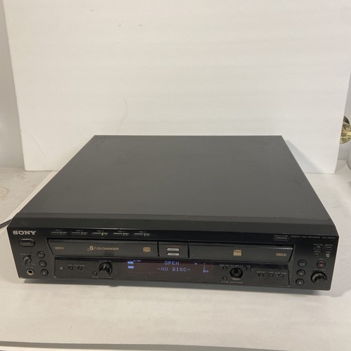 Sony RCD-W500C  CD Recorder / 5 Discs Changer Player Deck A Does Not Open - Picture 1 of 3