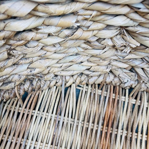 Very Large Vintage 22” Round Woven Wicker Storage Basket, French Country #01217 - Picture 10 of 17