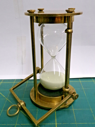 Brass 360 Rotating Sand HOUR GLASS 30 MIN. HANGABLE - Picture 2 of 3