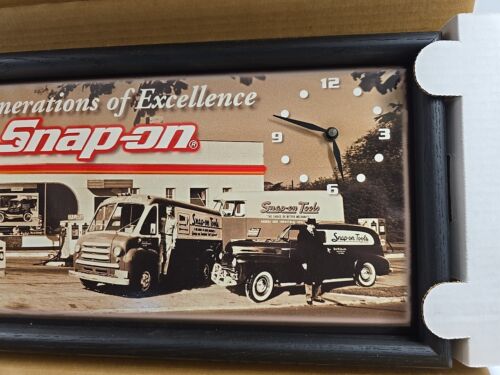 Snap-On tools wall clock - Picture 4 of 5