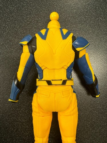 Hasbro Marvel Legends escala 6" Deadpool 3 (solo cuerpo de Wolverine) Jackman como nuevo - Imagen 14 de 23