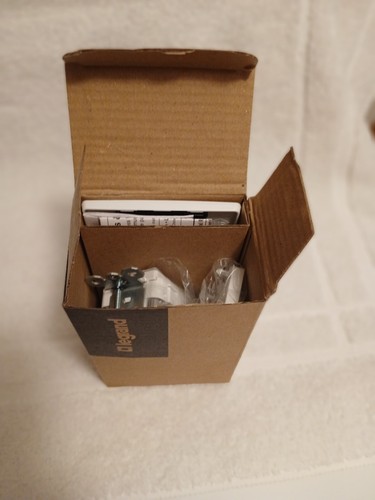 LEGRAND P&S FULL NIGHTLIGHT W LOUVER AND WALL PLATE 120 VAC NTLFULLWPW - Picture 6 of 9