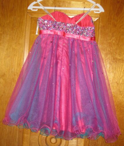 GIRLS / LADIES HOMECOMING DRESS, PROM, PARTY- SHORT STYLE - STRAPLESS - SIZE 4 - Picture 2 of 8