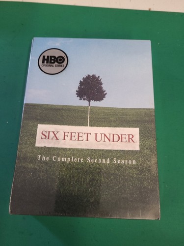 SIX FEET UNDER The COMPLETE SECOND SEASON 13 Episodes + Bonus Features SEALED - Picture 1 of 2