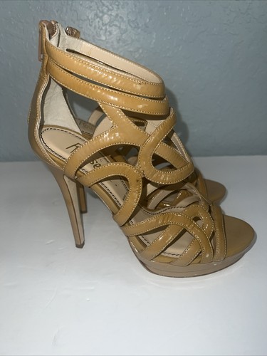 Tacones de aguja Jerome C. Rousseau beige con tiras talla EE. UU. 6,5, UE 37-Hechos en Italia - Imagen 4 de 10