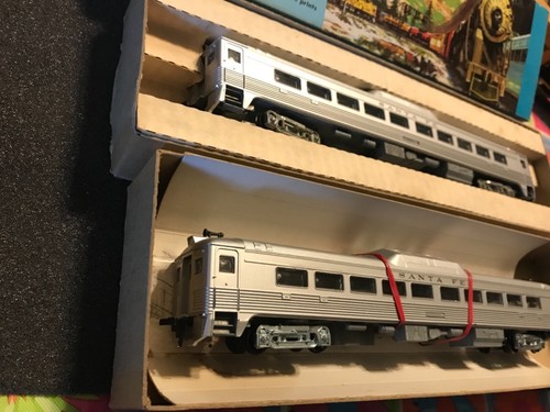 Vintage Athearn Modelleisenbahn HO 2071 / 2077 New Haven RDC-3 RTR Dummy Santa Fe - Bild 4 von 5