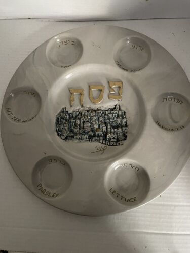 Yossi Nussbaum 1980er 13,75" Kunst handgefertigte Keramik Keramik Seder Teller Schale