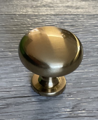Lot 25PC Cabinet Door Knobs Pulls Kitchen Cupboard Drawer Handles Gold #M16 - Picture 4 of 6