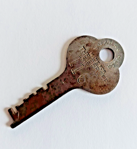 Vintage Yale USA Marked IED 2393 for Berger Mfg Co 116 Flat Skeleton Key binJ - Picture 4 of 6