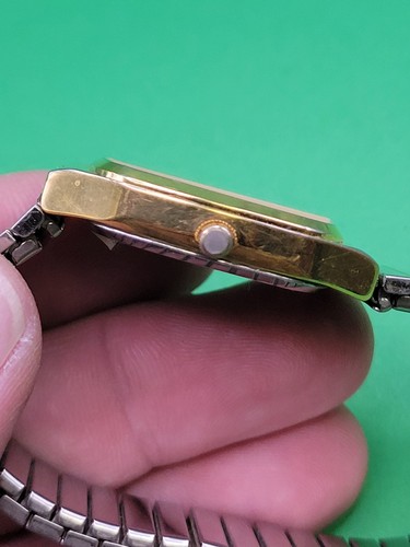 Vintage Armitron Day Date Watch Runs Wristwatch 20/2122 Gold Tone - Picture 2 of 14