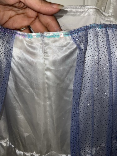 Frozen 2 Schneekönigin Elsa Kostüm Satinkleid Mädchen Deluxe Kostüm Glitzer Cape M - Bild 15 von 20