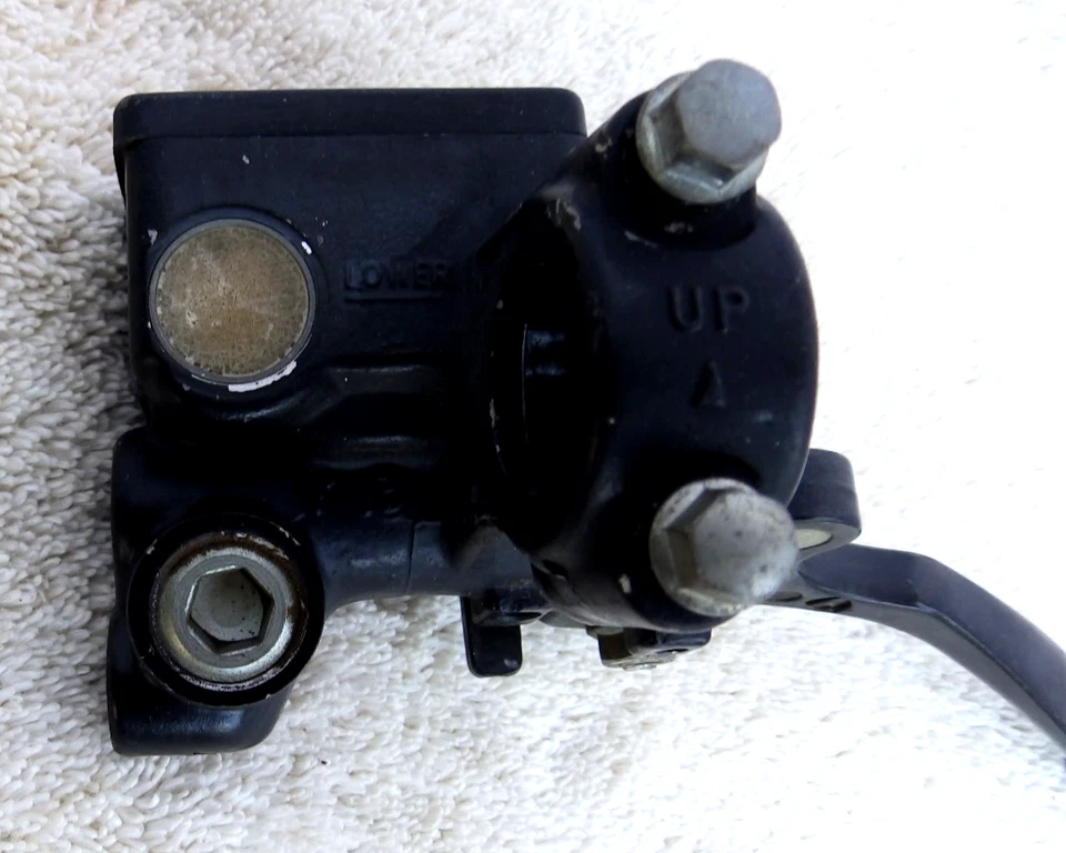 1983 - 1987 HONDA XL600 XL600R FREIO DIANTEIRO CILINDRO MESTRE - Imagem 3 de 4