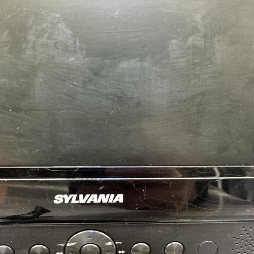 Sylvania Car DVD Player With Power Cord {B1} - Picture 5 of 13