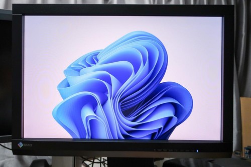 EIZO ColorEdge CX241 Monitor - 第 3/10 張圖片