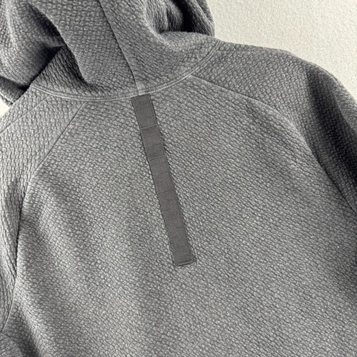 Lululemon At Ease Hoodie Mens Medium Gray Textured Pullover Sweatshirt Active - Picture 8 of 13