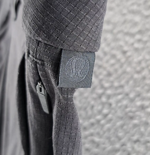 Lululemon Commission Shorts Mens 36x7 Gray Charcoal Golf Performance Athletic - Image 4 of 4