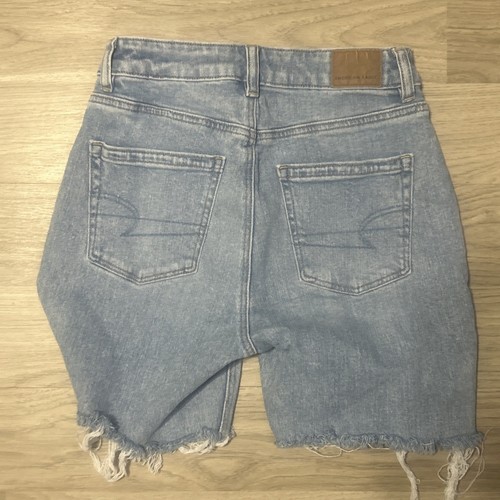 American Eagle helle Waschung strigide hoch geschnittene entspannte Mom-Shorts Größe "00" - Bild 8 von 8