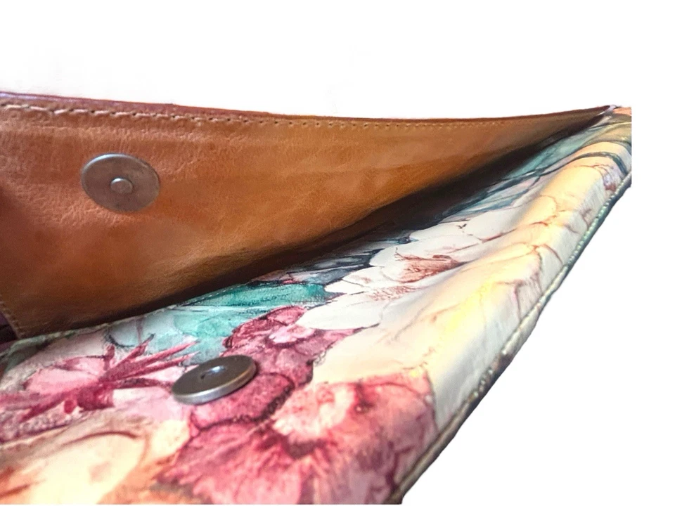 NWT NOS Maurizio Taiuti Genuine Leather Floral Wristlet Clutch Made in Italy - Image 2 of 4