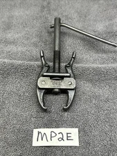 Matco TOOLS Battery Terminal Cable Clamp Puller Tool BP21A