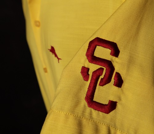 USC Trojans Tommy Bahama Gold Camp Shirt (M) NICE! 🏈 - Picture 3 of 9