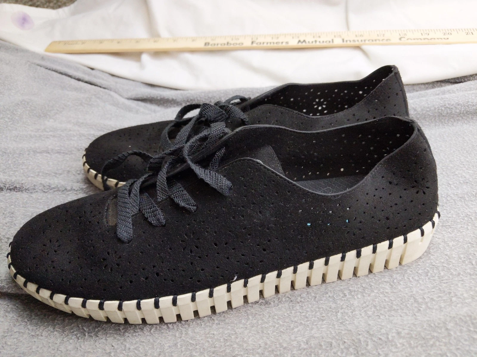 Skechers Shoes Womens 8.5 38.5 Black Lace Up Memory Foam Sneakers SN 100082