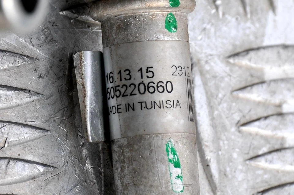 Alfa Romeo Giulietta 1.4TB 940A2000 170 tubo aire acondicionado / línea A/C / manguera 50522066 Foto 3 de 3